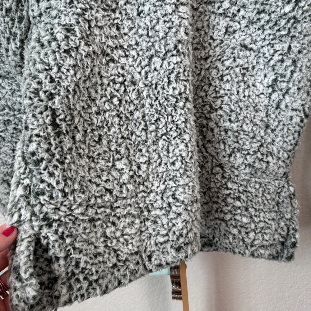 Love Tree Sherpa Sweater Quarter Zip Green and White Size Small - Picture 6 of 8